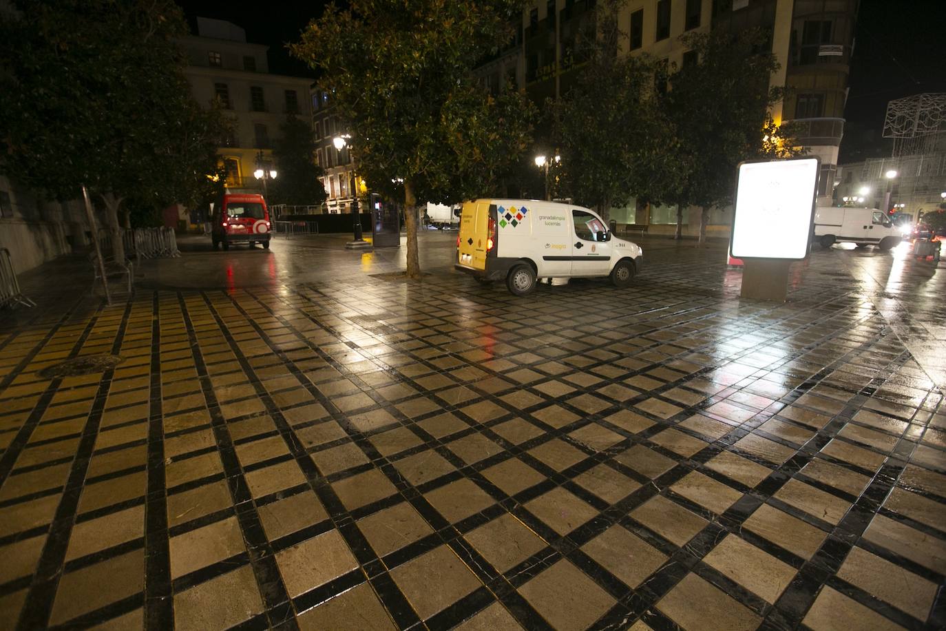 Miles de personas dsifrutaron de la Nochevieja en la capital