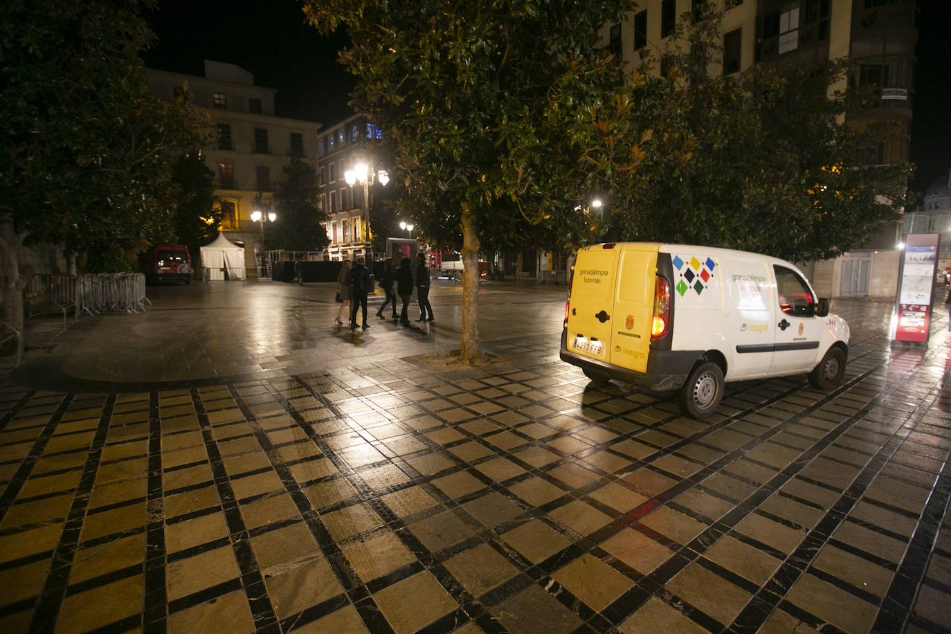 Miles de personas dsifrutaron de la Nochevieja en la capital