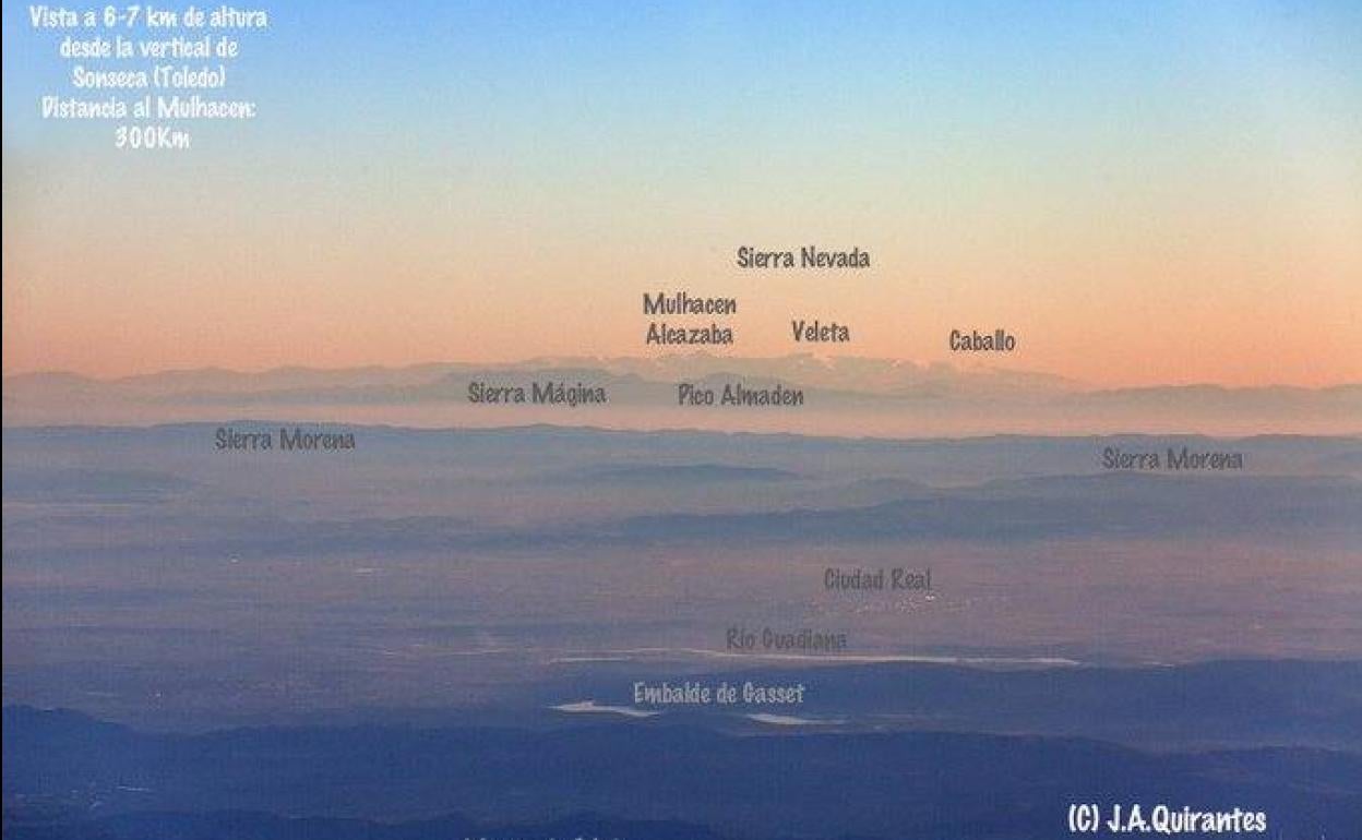 Granada | La curiosa imagen aérea en la que se ve Sierra Nevada desde Toledo