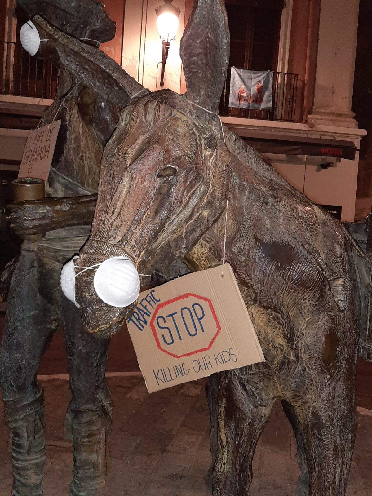 Reclaman que el Ayuntamiento de Granada tome medidas de urgencia tras el último informe de Ecologistas en Acción, que alerta que la contaminación de Granada va en aumento situándola a la altura de Barcelona y Madrid