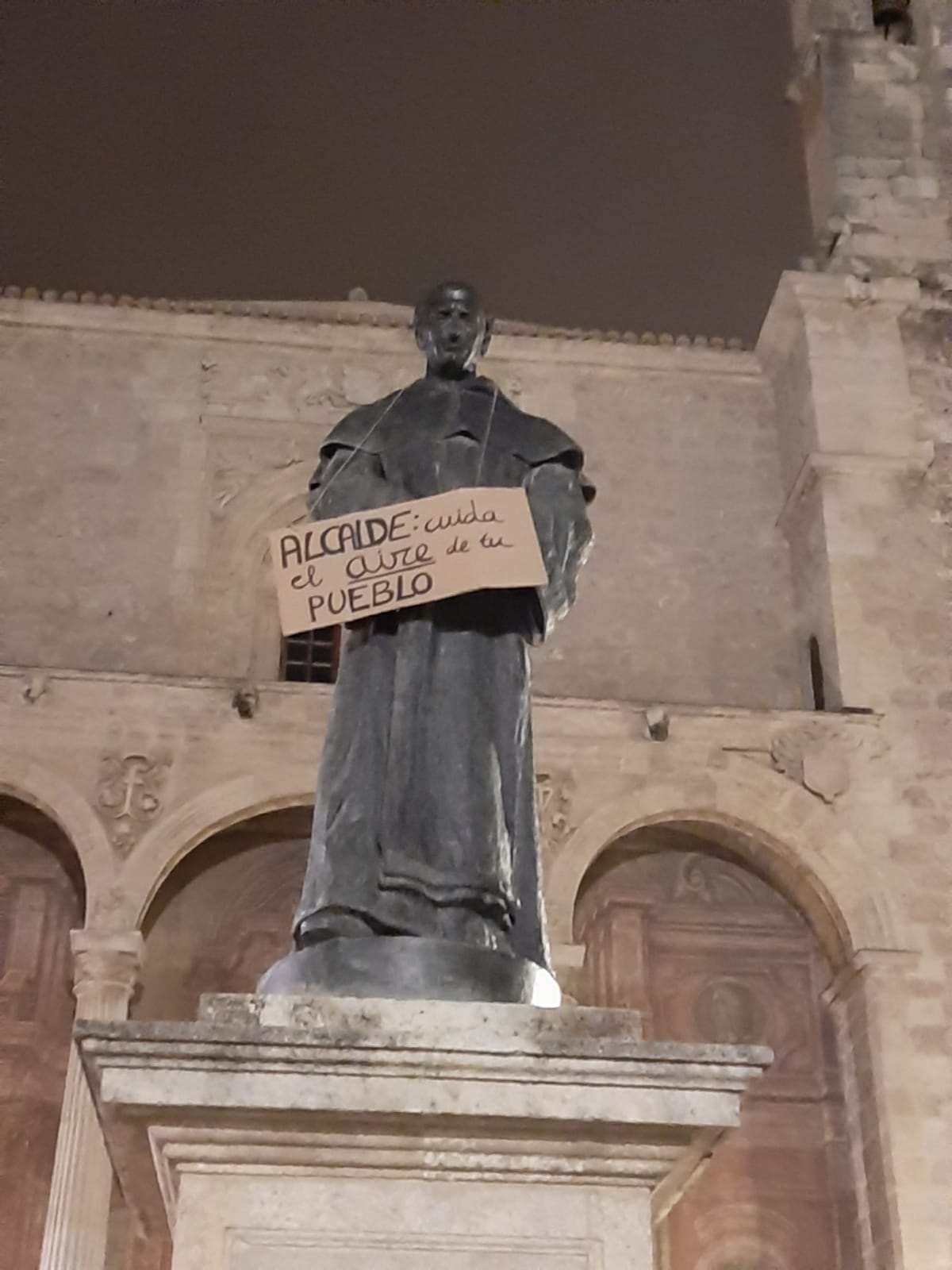 Reclaman que el Ayuntamiento de Granada tome medidas de urgencia tras el último informe de Ecologistas en Acción, que alerta que la contaminación de Granada va en aumento situándola a la altura de Barcelona y Madrid