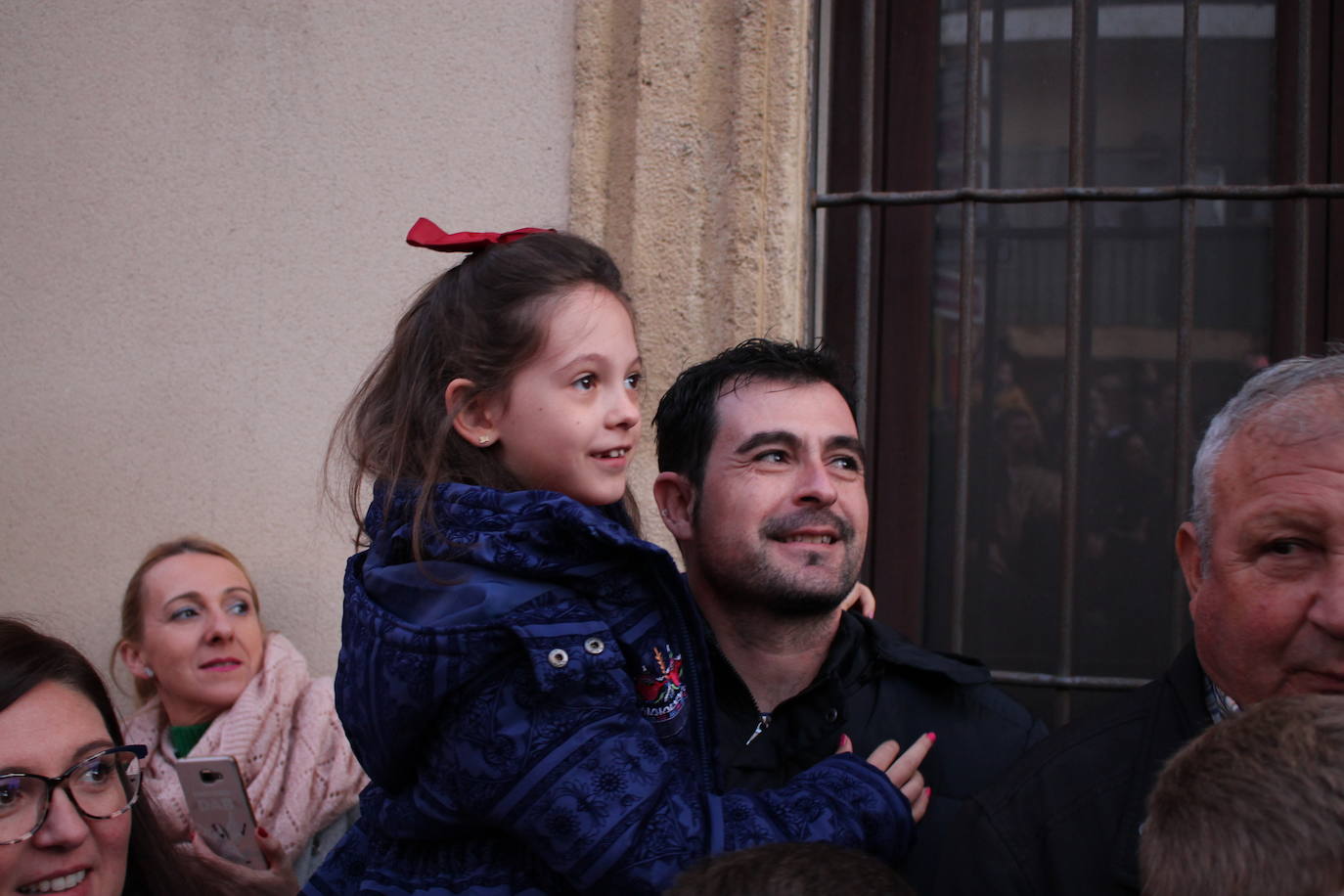 La cabalgata de Sus Majestades de Oriente recorren la ciudad en la noche más esperada de estas fiestas