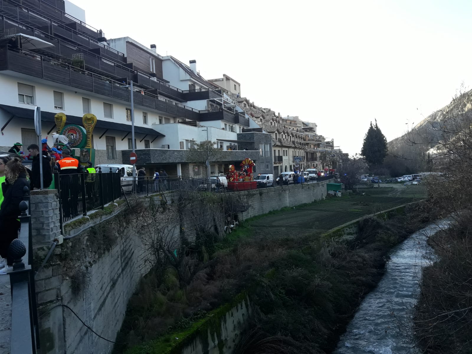 Monachil recibe a Sus Majestades