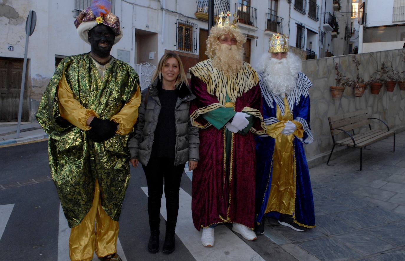 Los Reyes Magos pasan por Lanjarón