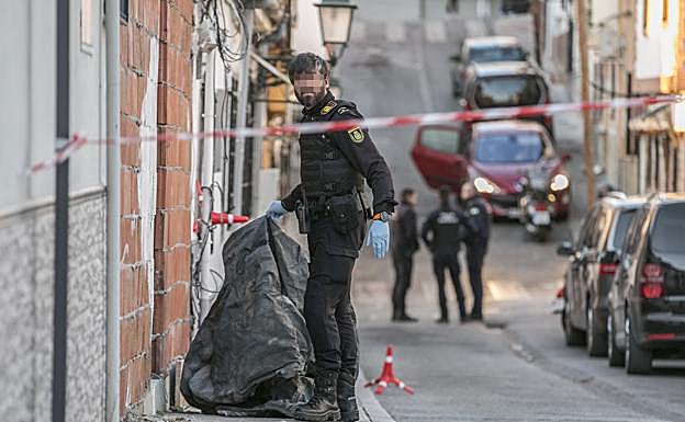 La víctima del tiroteo en Granada: «Me han dado, me han dado»