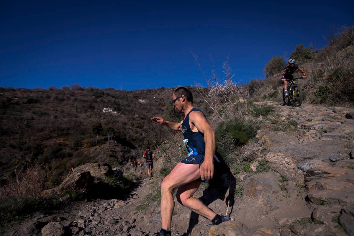 Si has estado en la carrera d eeste domingo aquí te puedes buscar