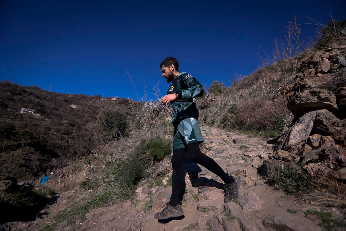 Si has estado en la carrera d eeste domingo aquí te puedes buscar