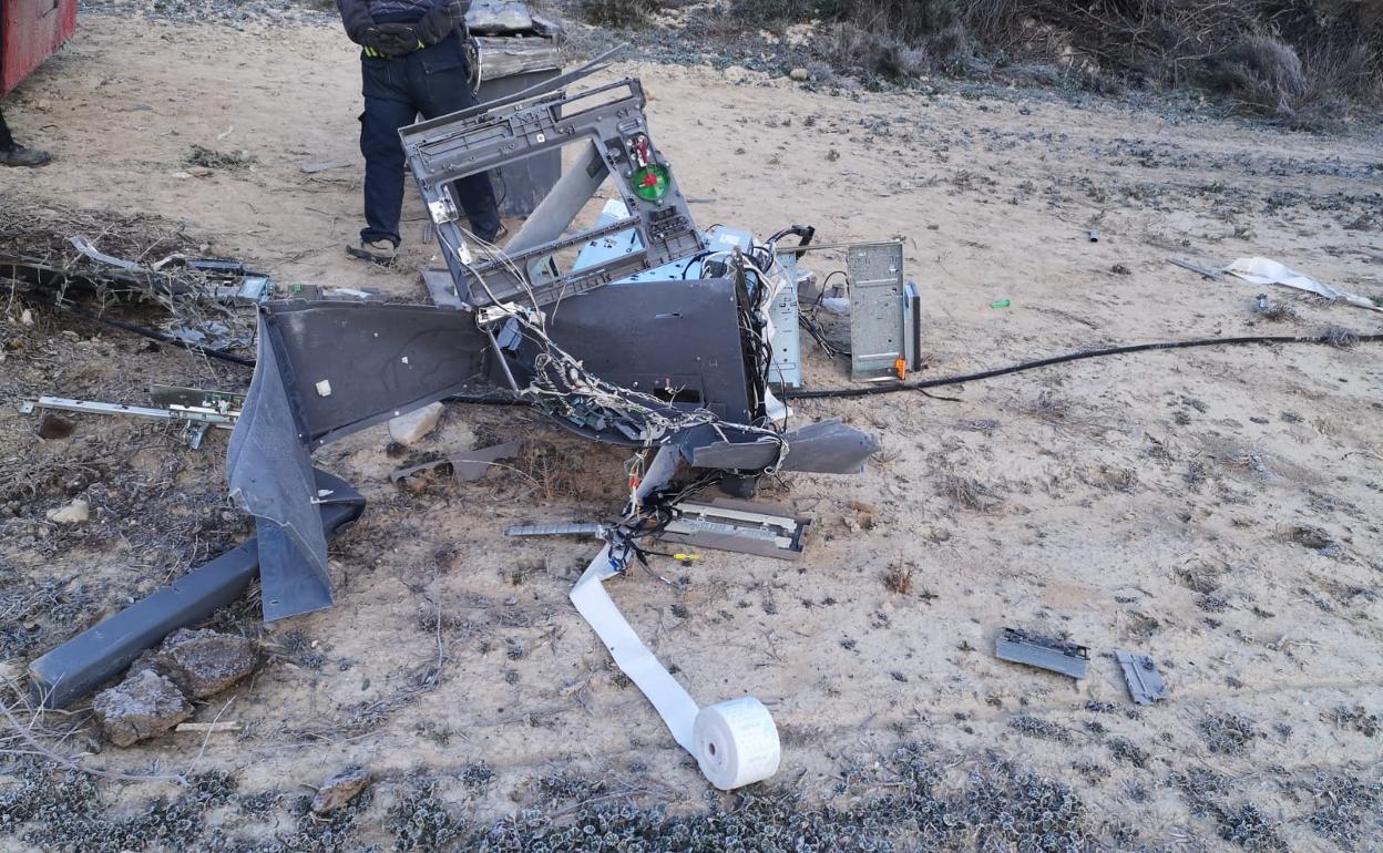 La banda del tractor | Los vecinos de Dehesas de Guadix oyeron un fuerte golpe pero no se atrevieron a salir