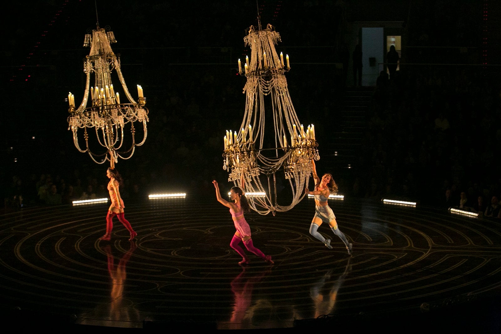 Extraordinaria acogida granadina a la compañía canadiense en su primera actuación en España