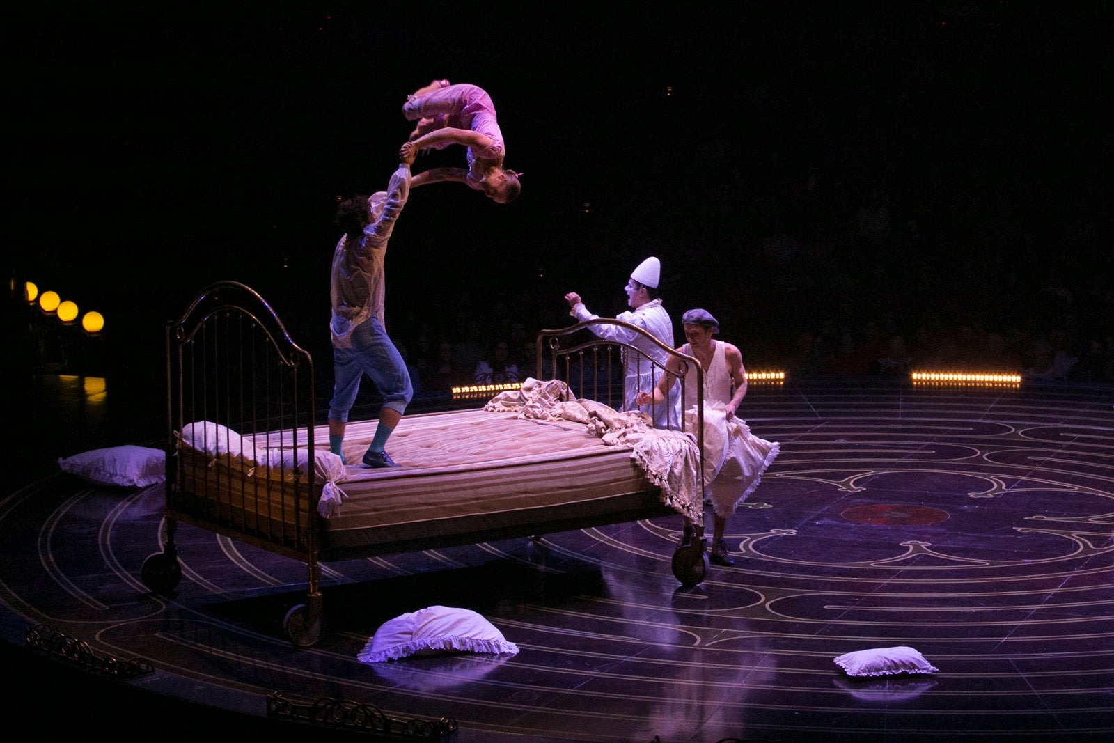 Extraordinaria acogida granadina a la compañía canadiense en su primera actuación en España