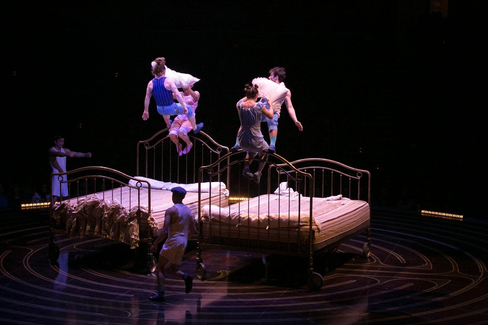 Extraordinaria acogida granadina a la compañía canadiense en su primera actuación en España