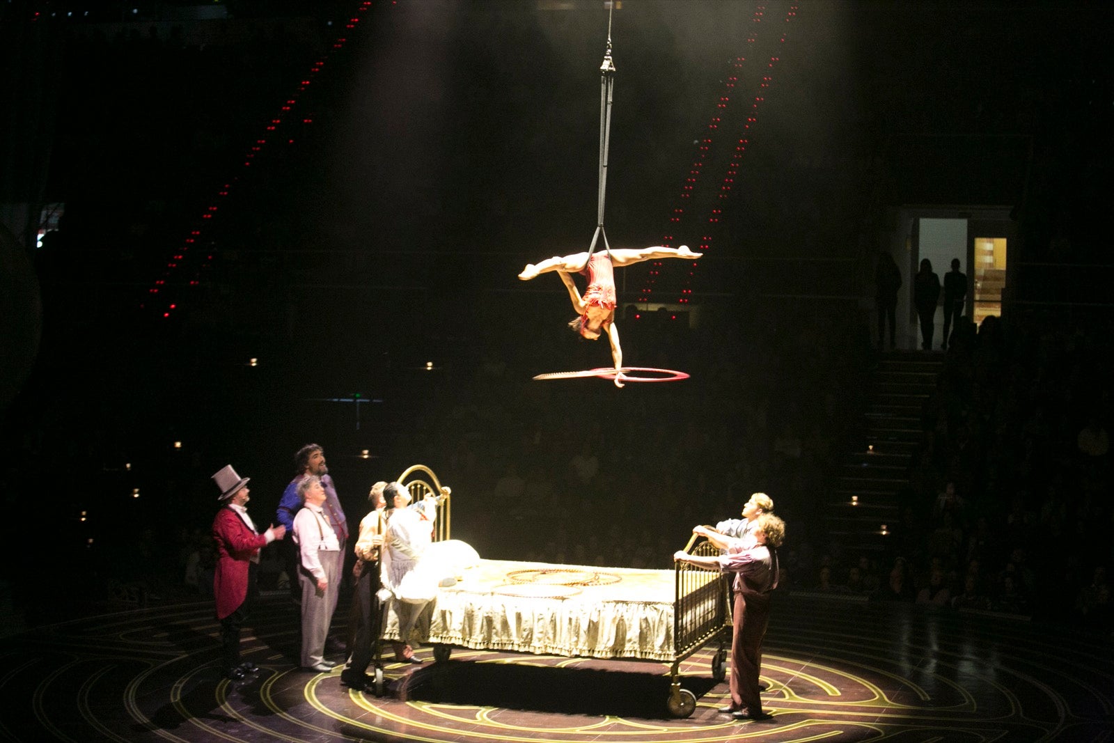 Extraordinaria acogida granadina a la compañía canadiense en su primera actuación en España