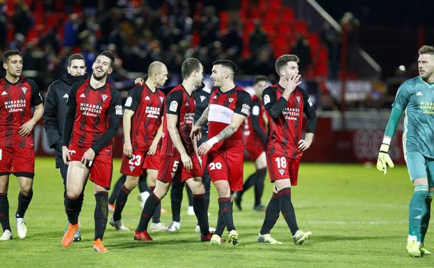 Los futbolistas del conjunto burgalés.