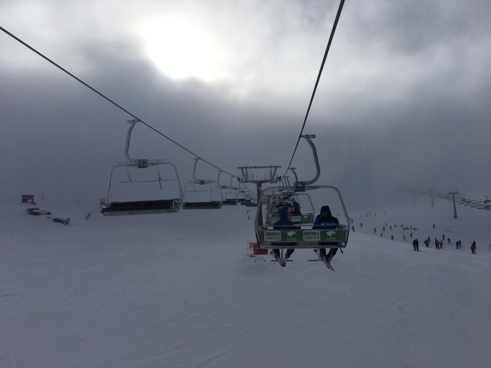 La nieve, por fin protagonista en Sierra Nevada