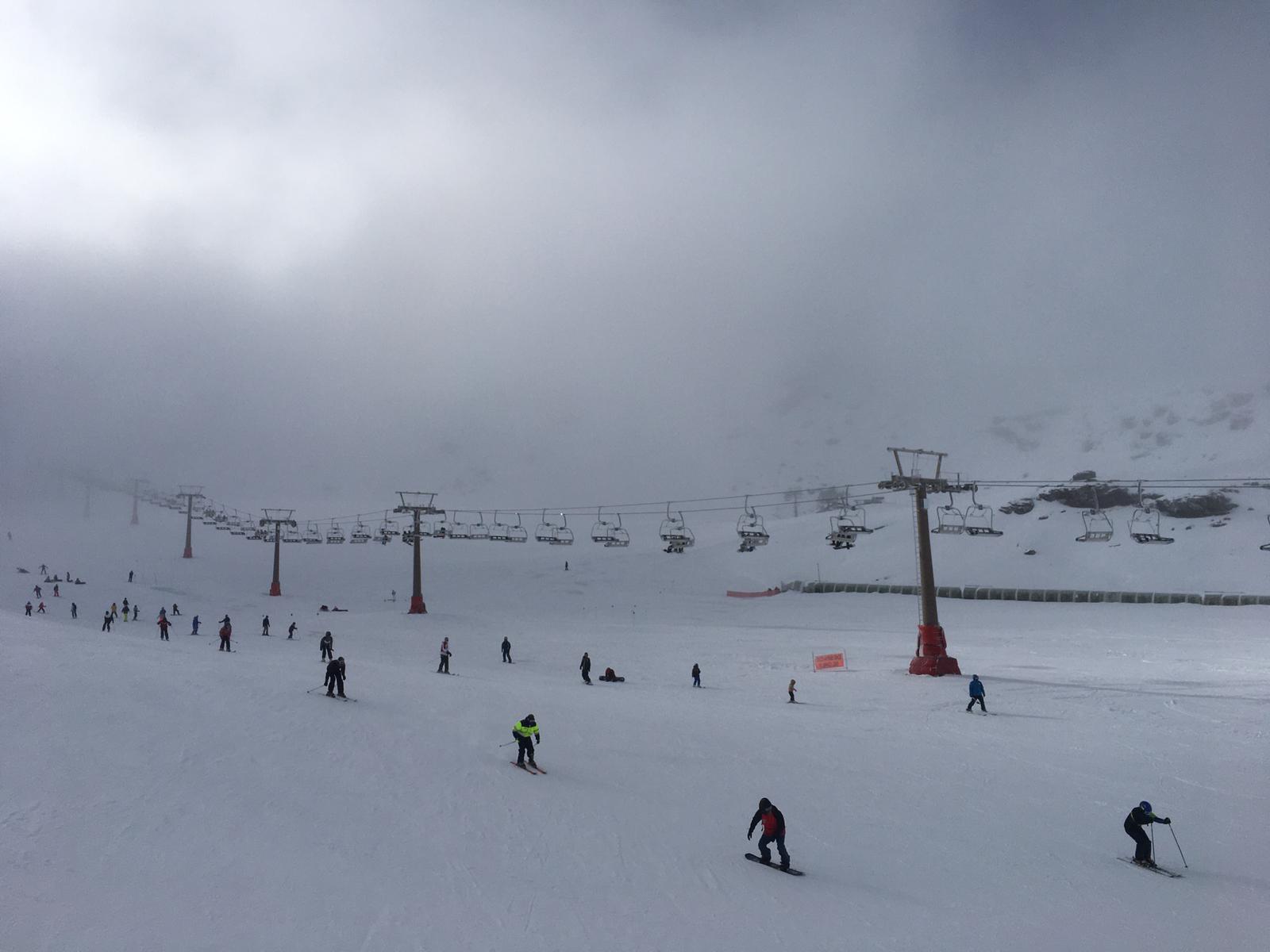 La nieve, por fin protagonista en Sierra Nevada