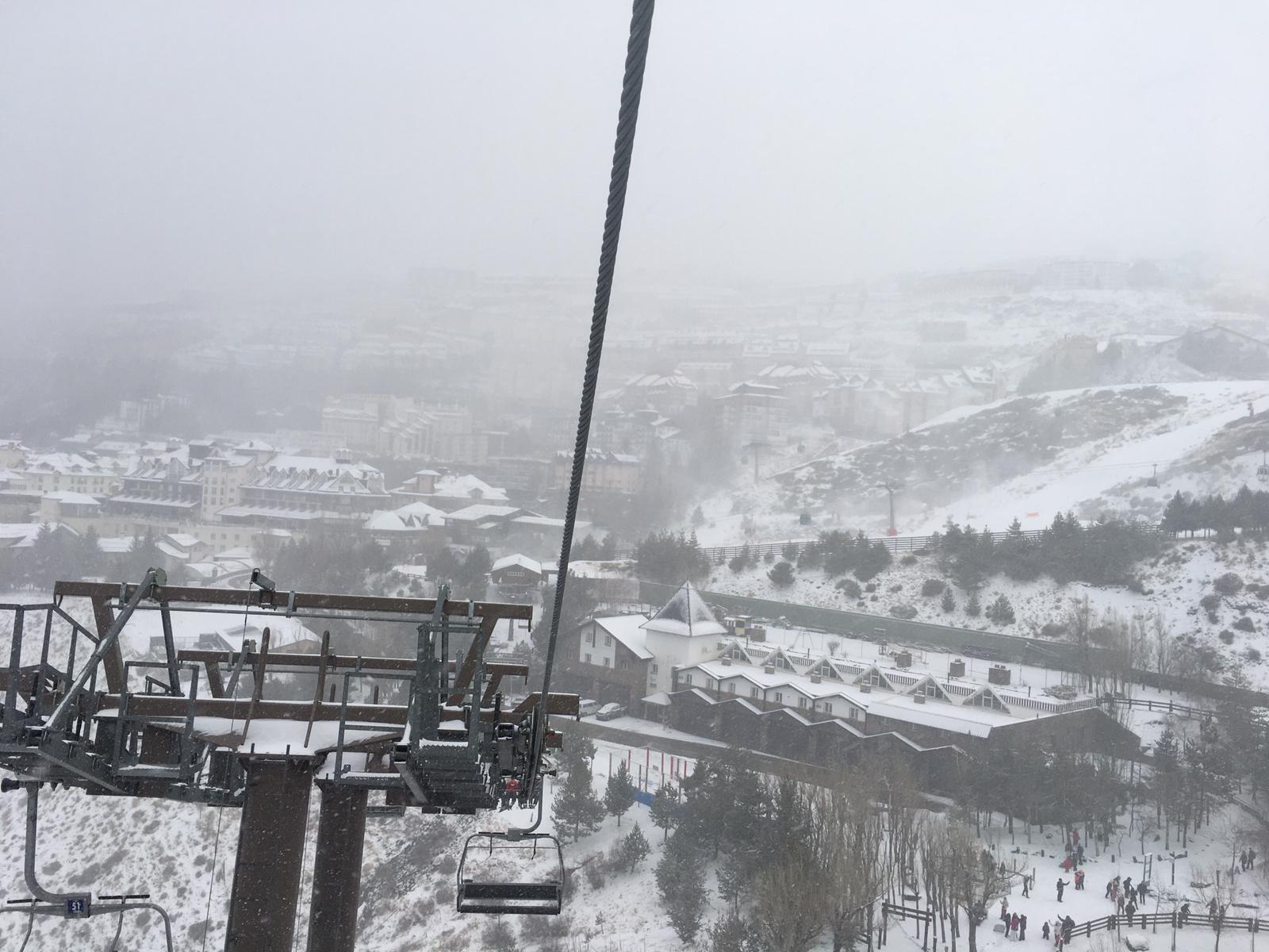 La nieve, por fin protagonista en Sierra Nevada