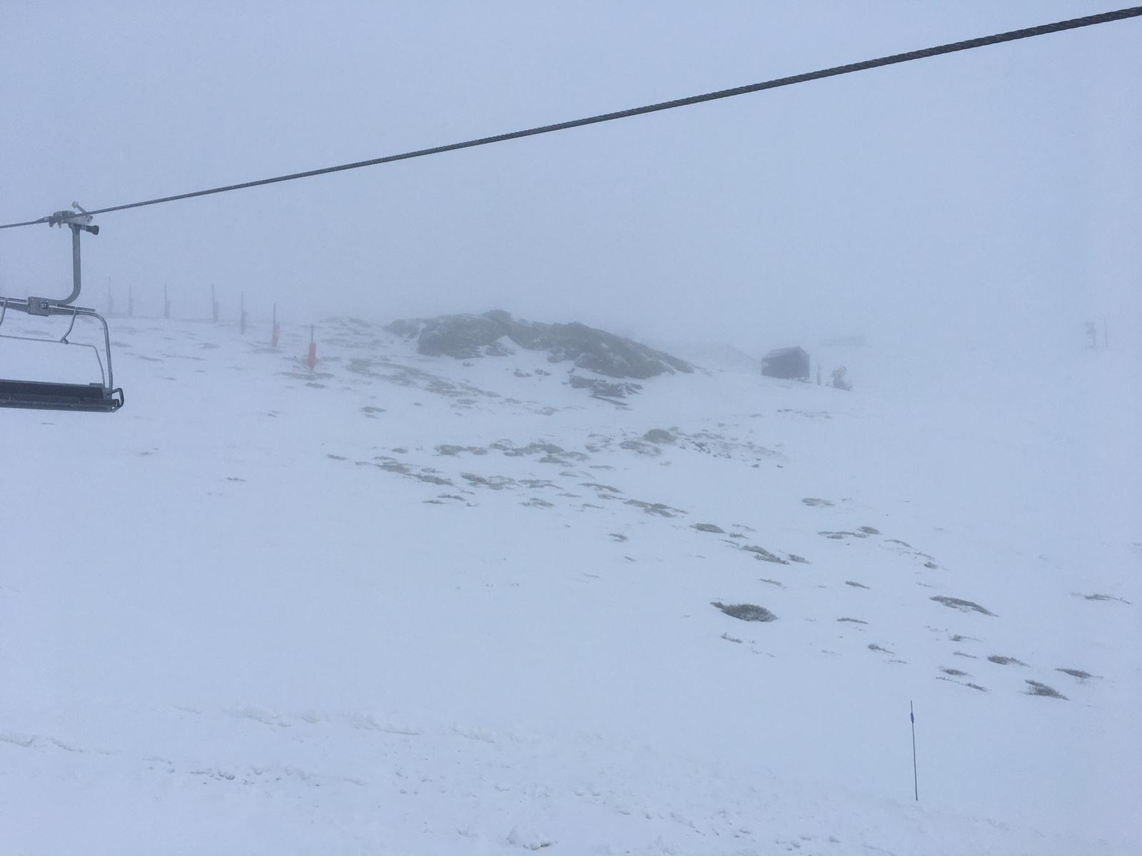 La nieve, por fin protagonista en Sierra Nevada