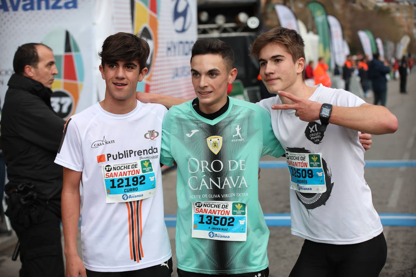 Gran ambiente en la carrera de San Antón de Jaén