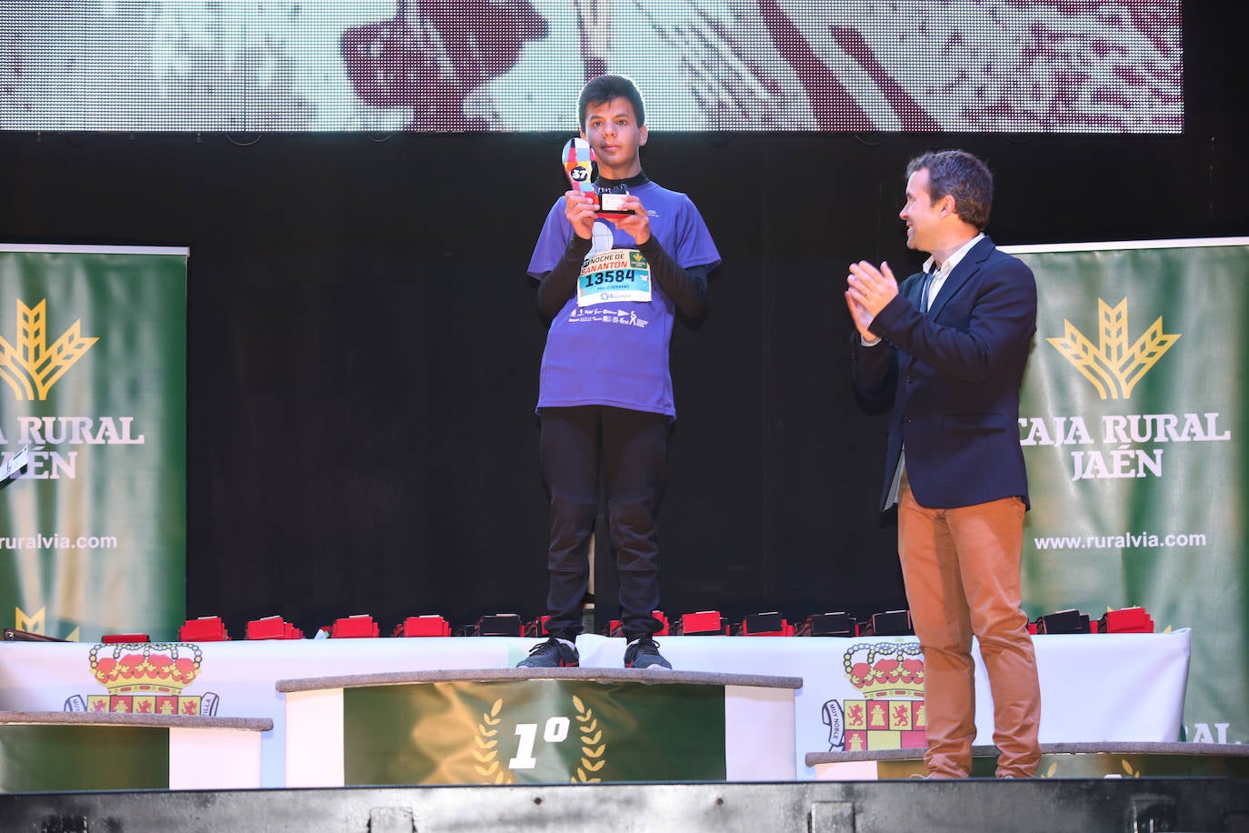 Gran ambiente en la carrera de San Antón de Jaén