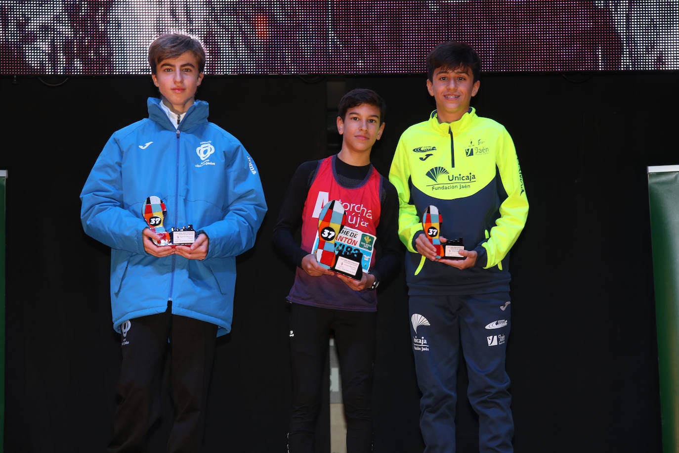 Gran ambiente en la carrera de San Antón de Jaén