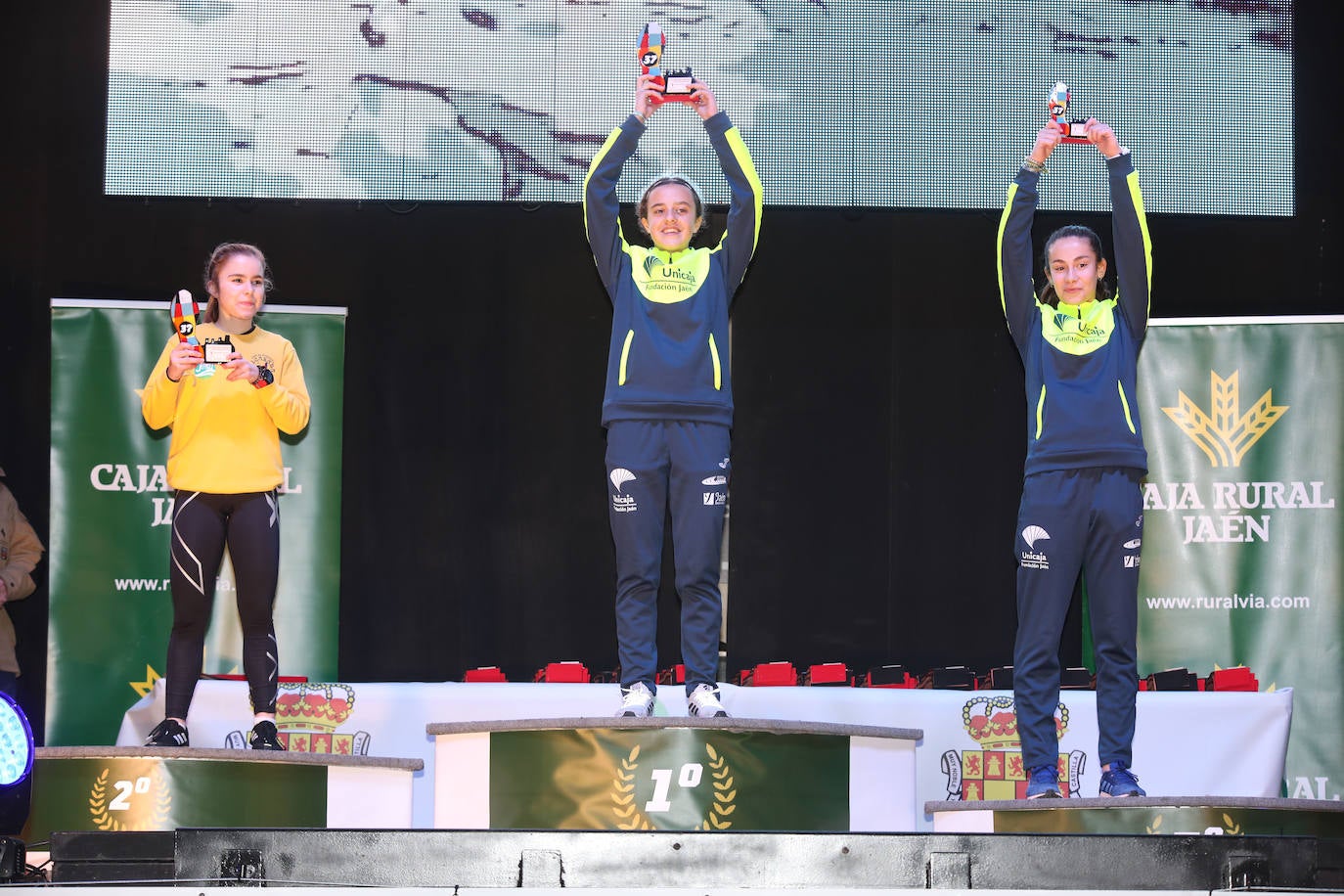 Gran ambiente en la carrera de San Antón de Jaén