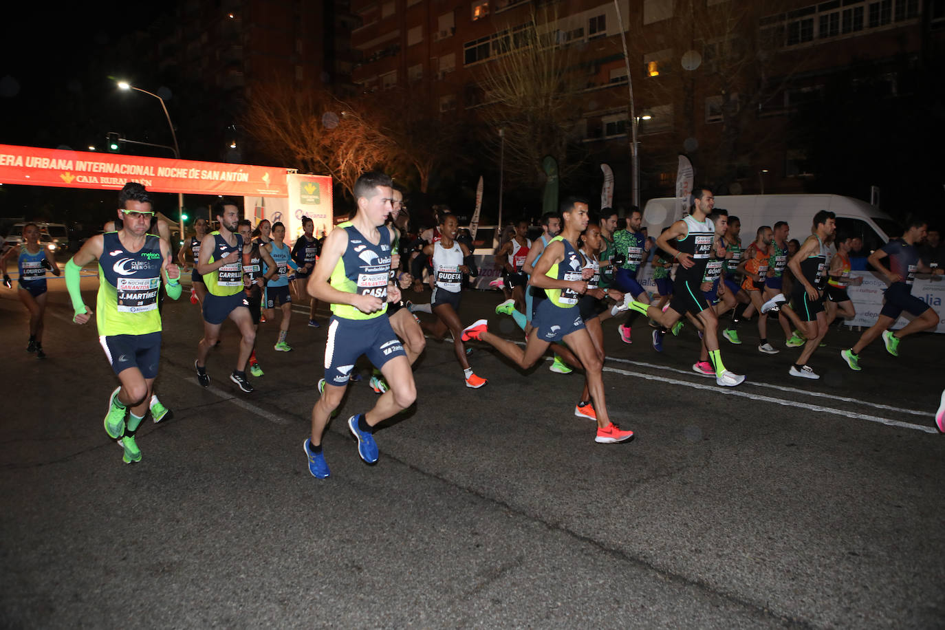 Gran ambiente en la carrera de San Antón de Jaén
