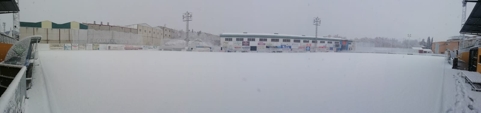 Jaén capital y su provincia se visten de blanco este lunes por el temporal.