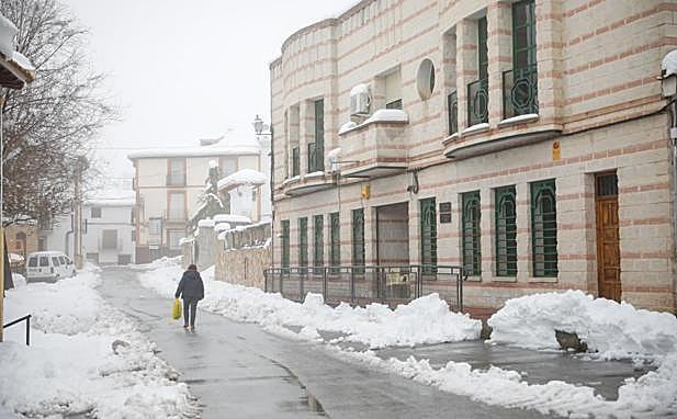 La nieve sigue reinando en Gor. 