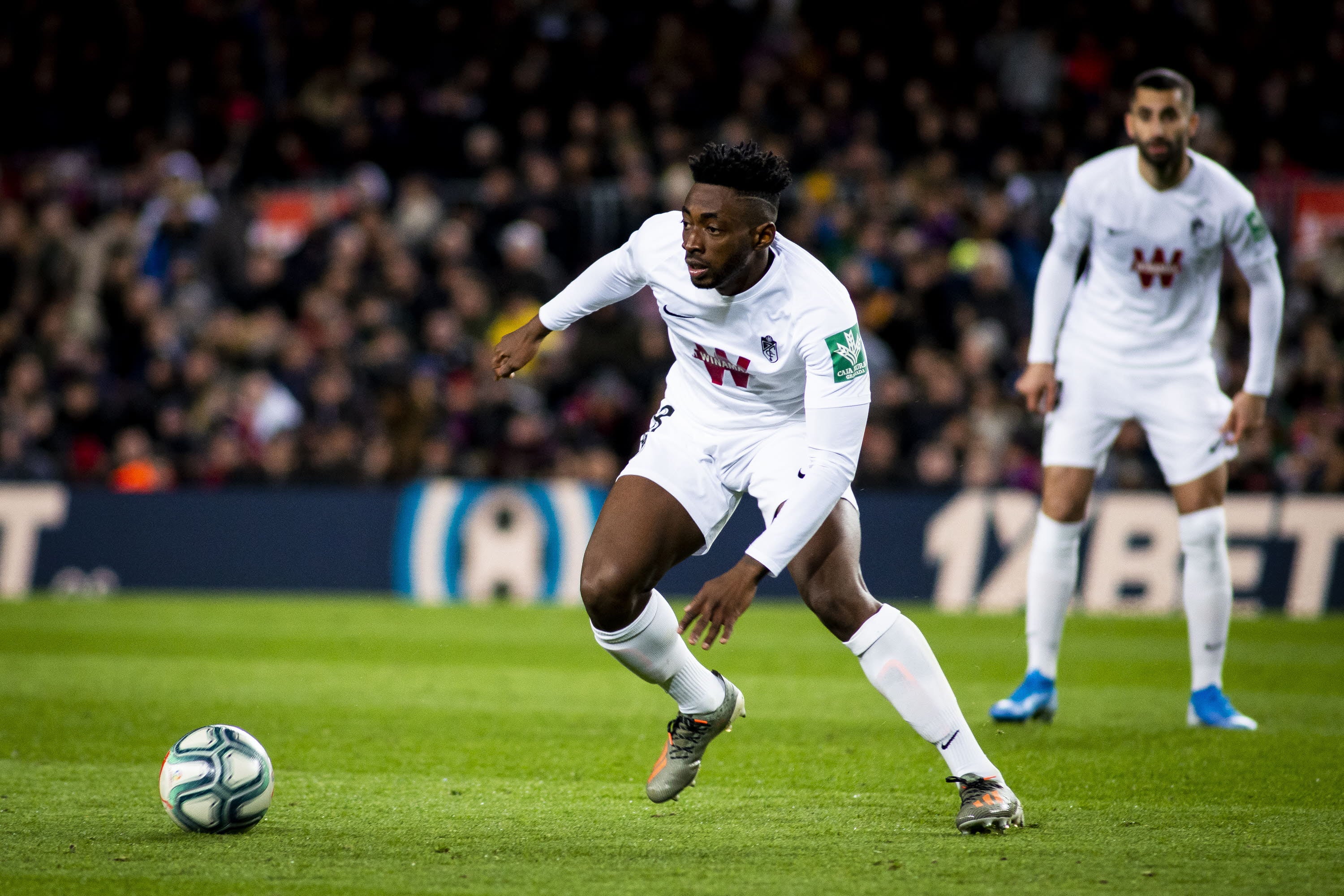 Las ventajas del suscriptor: entradas para el Granada, el Covirán y Ainhoa Arteta