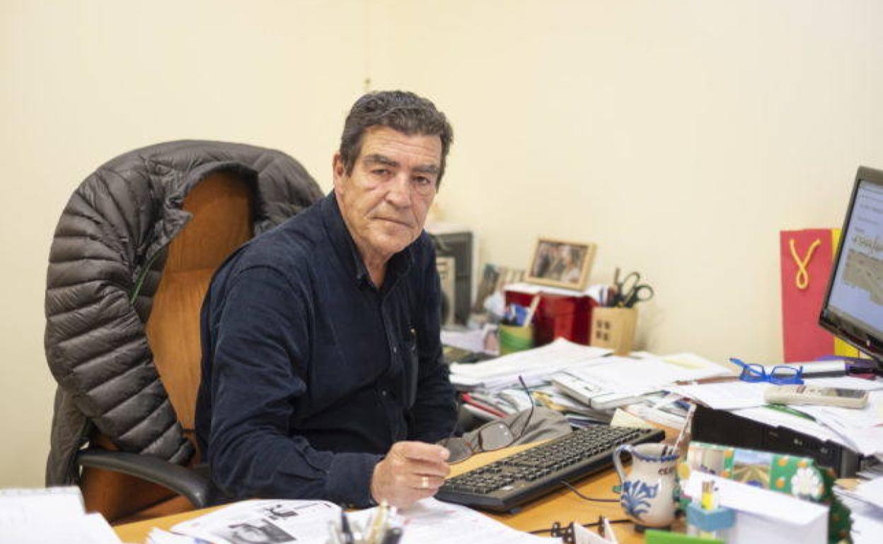 Emilio Calatayud: «Si un maltratador quisiera a su pareja, se mataría él antes de matarla a ella»