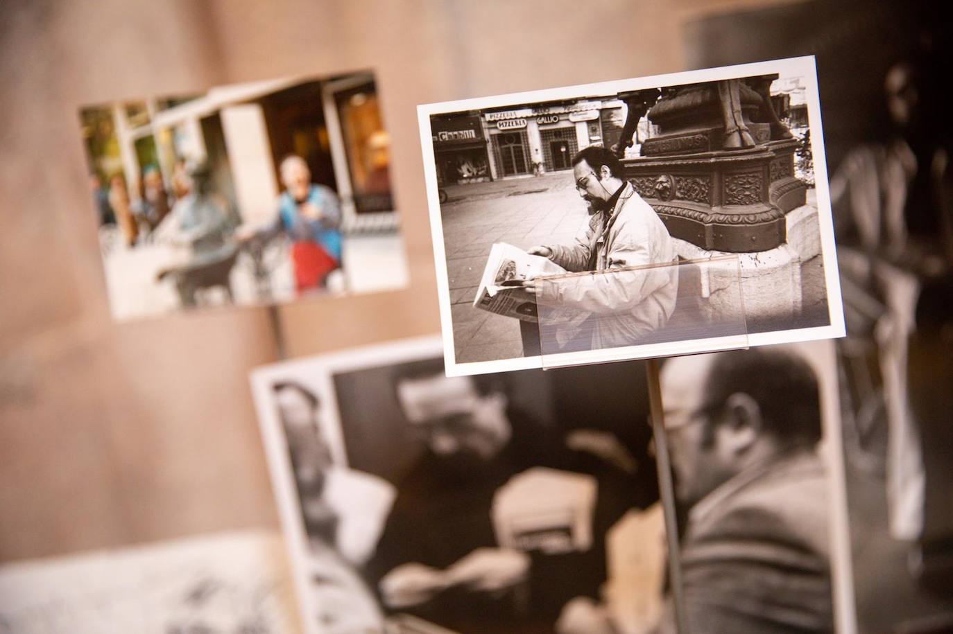 El Hospital Real acoge una exposición en torno a la obra de Francisco Javier Egea 