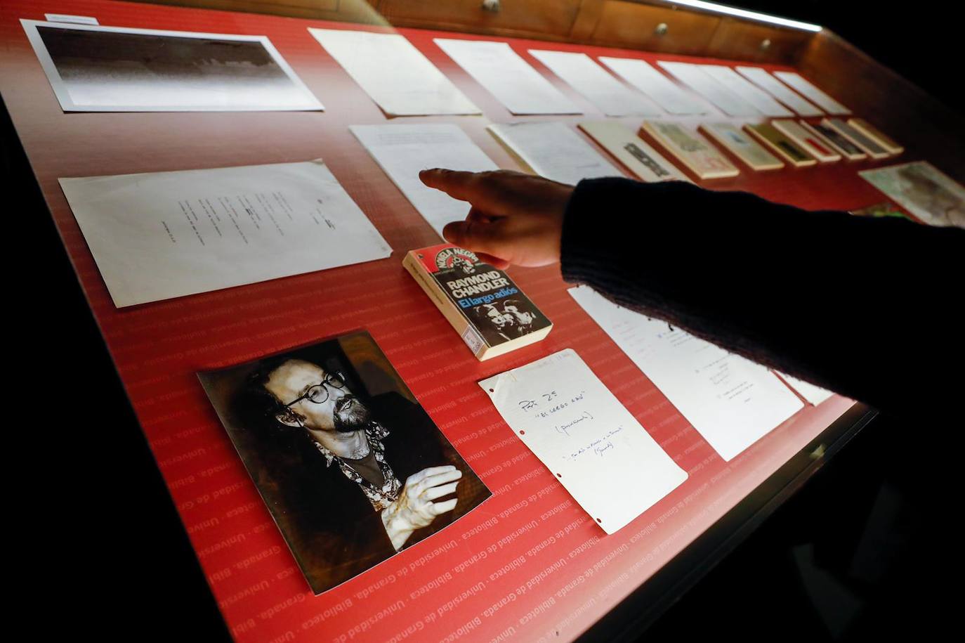 El Hospital Real acoge una exposición en torno a la obra de Francisco Javier Egea 