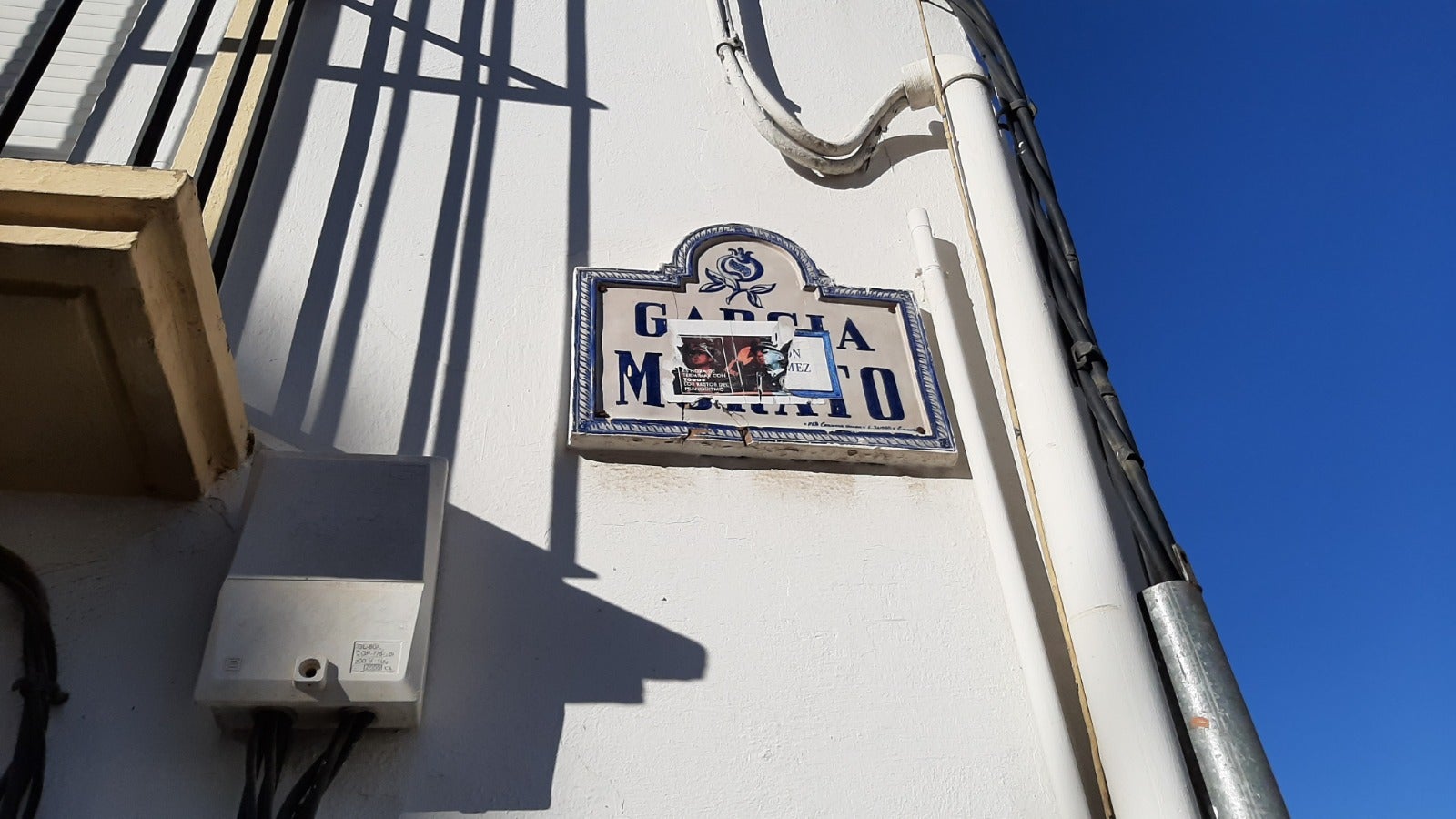 Aún quedan en la ciudad de Granada vestigios de tiempos de la dictadura franquista