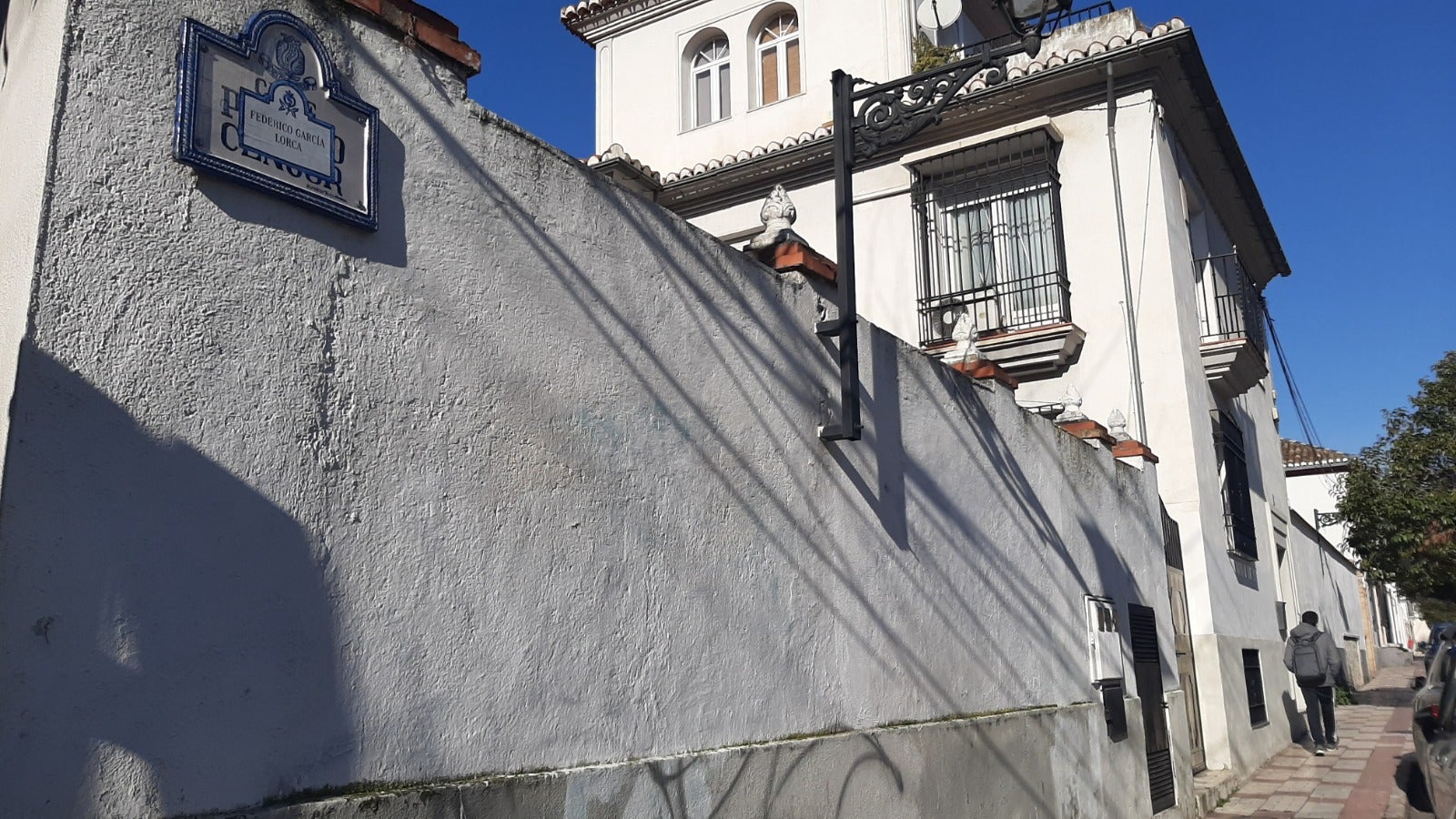 Aún quedan en la ciudad de Granada vestigios de tiempos de la dictadura franquista