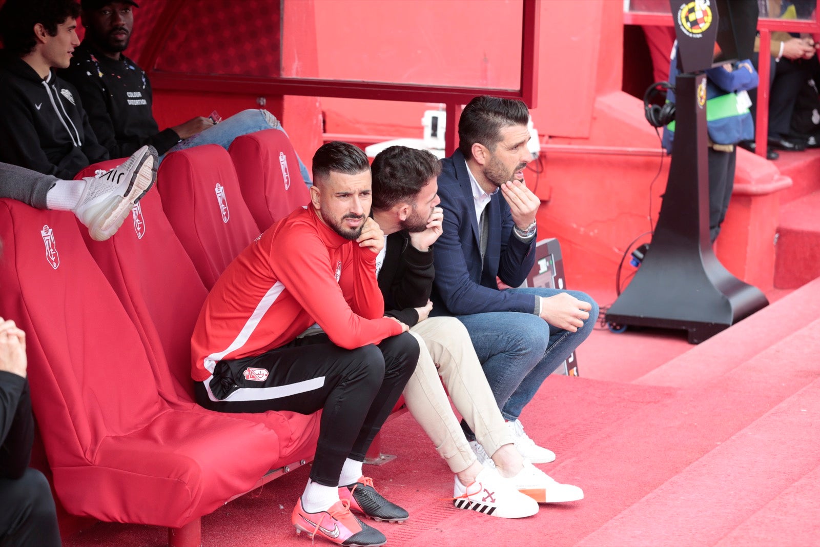 ¿Has estado en el choque de este mediodía en el campo del Zaidín? Aquí te puedes buscar