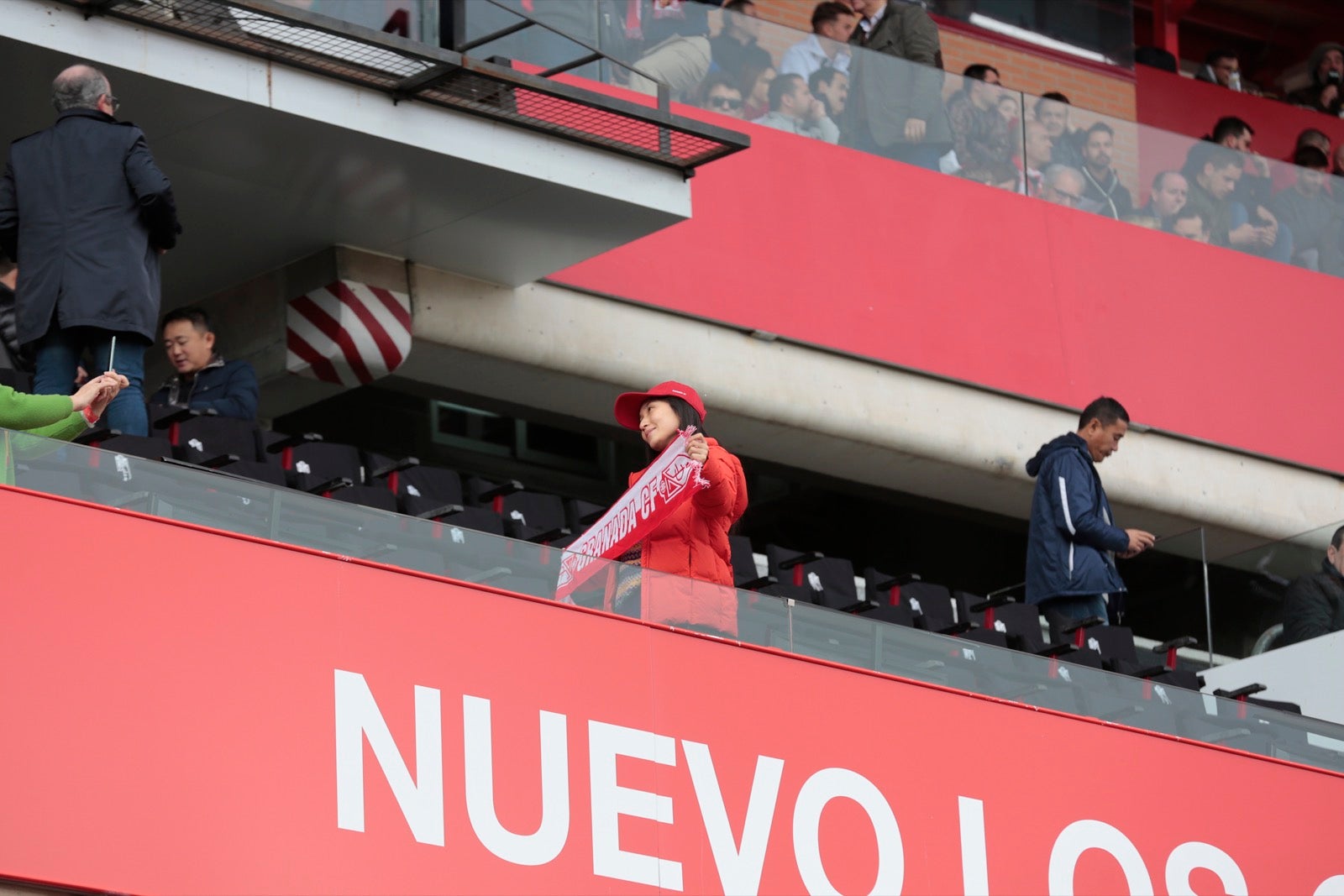 ¿Has estado en el choque de este mediodía en el campo del Zaidín? Aquí te puedes buscar