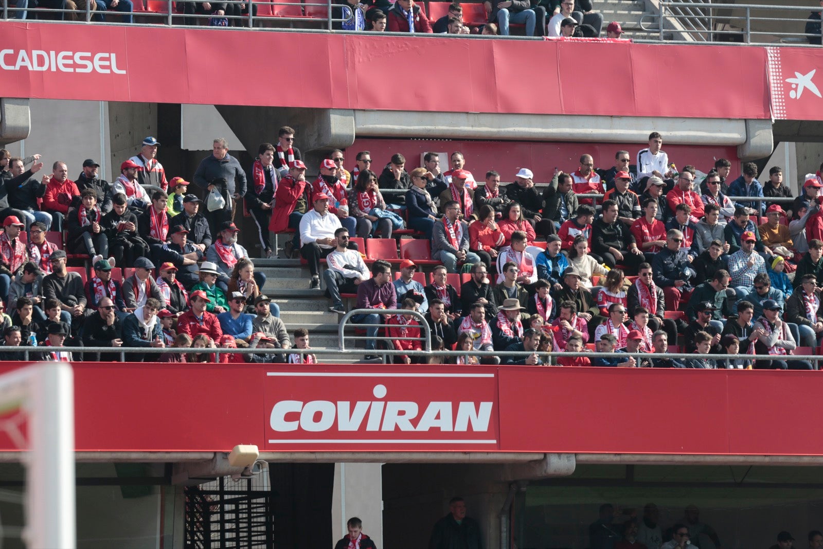 ¿Has estado en el choque de este mediodía en el campo del Zaidín? Aquí te puedes buscar