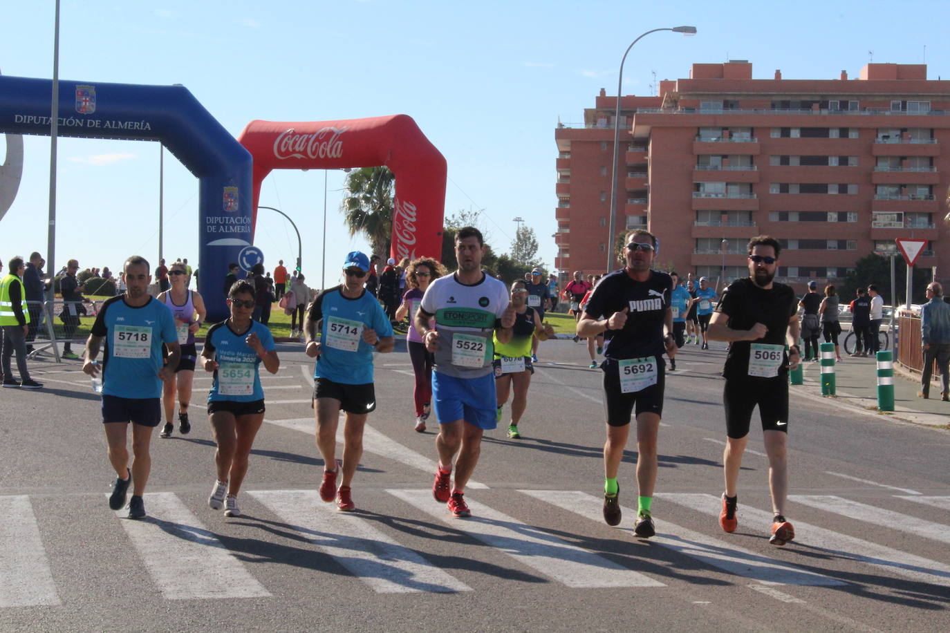 Aquí puedes verte en la carrera de este domingo si has sido uno de los participantes