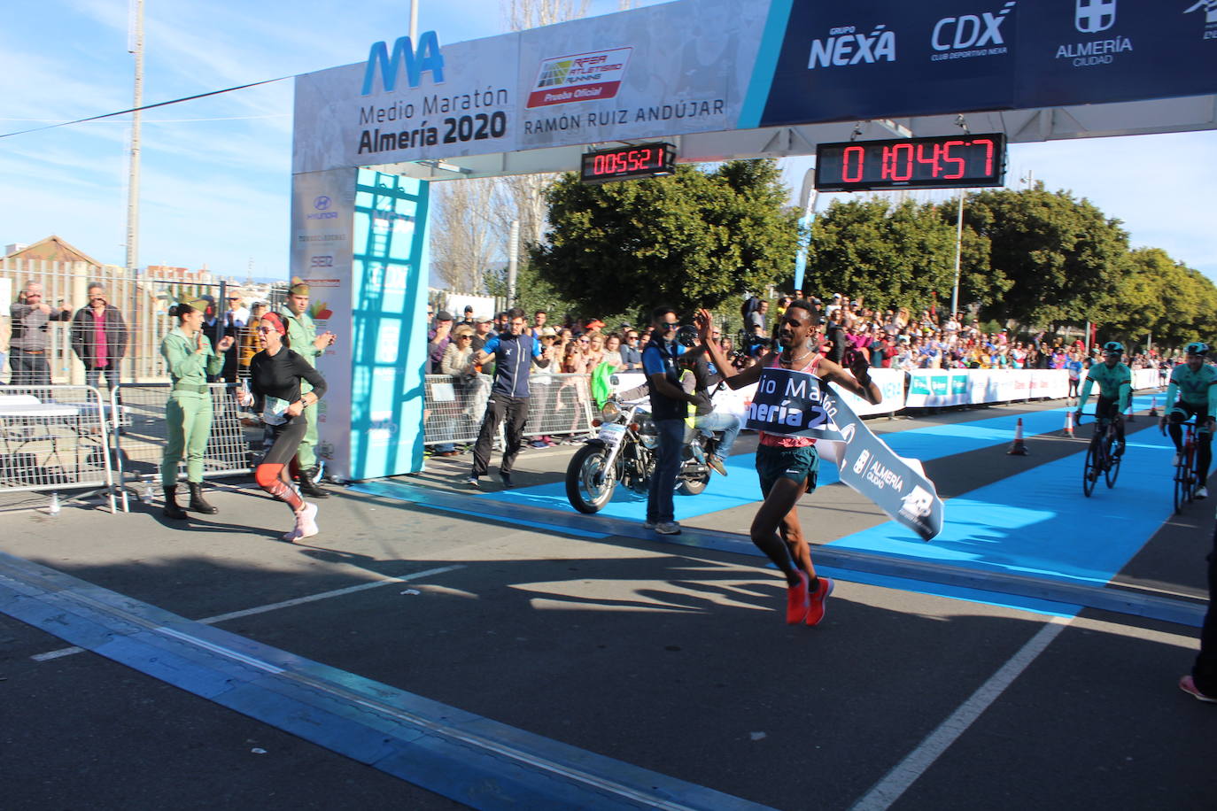 Aquí puedes verte en la carrera de este domingo si has sido uno de los participantes