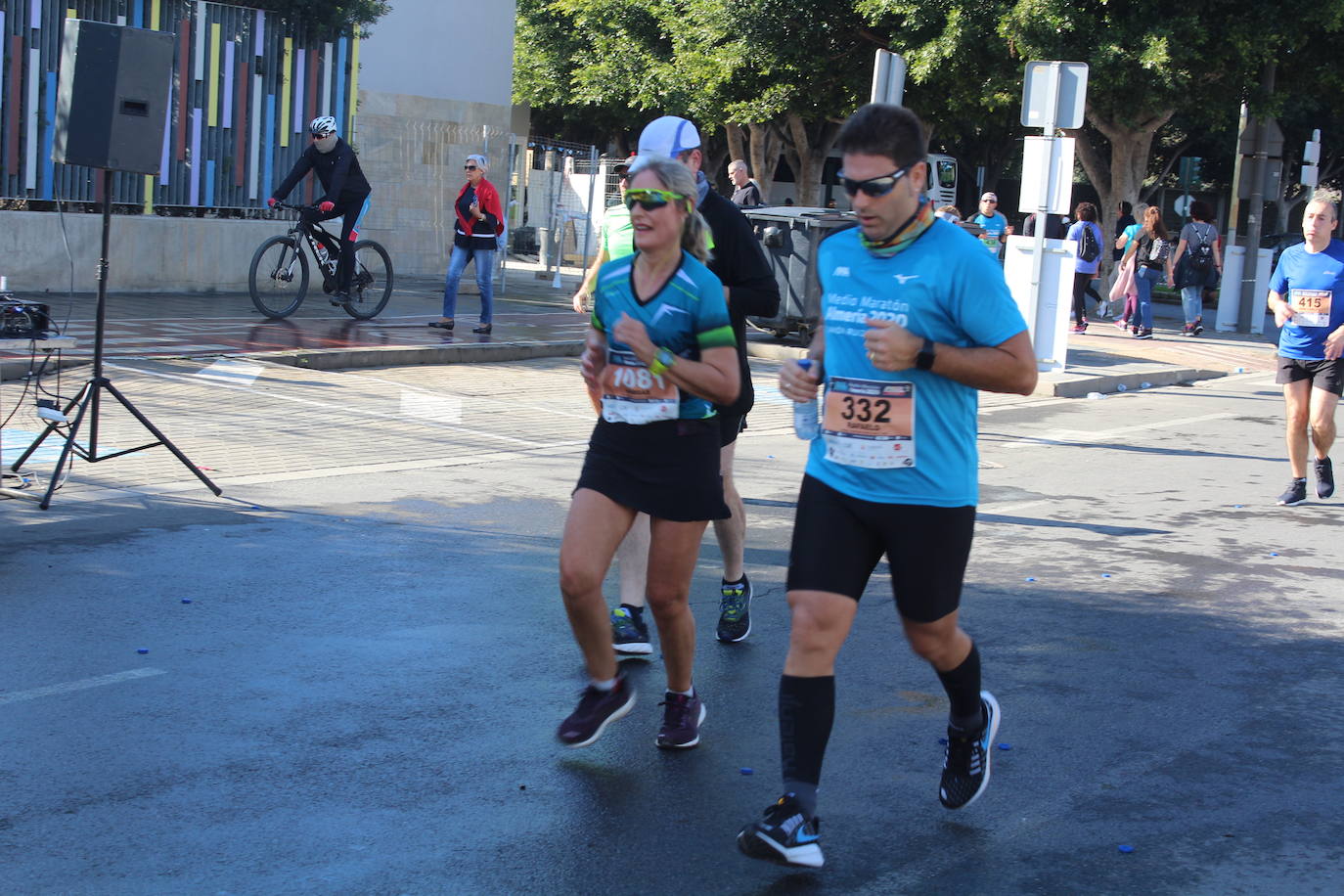 Aquí puedes verte en la carrera de este domingo si has sido uno de los participantes