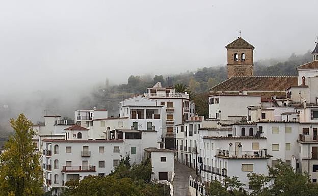 La bella localidad de Válor.