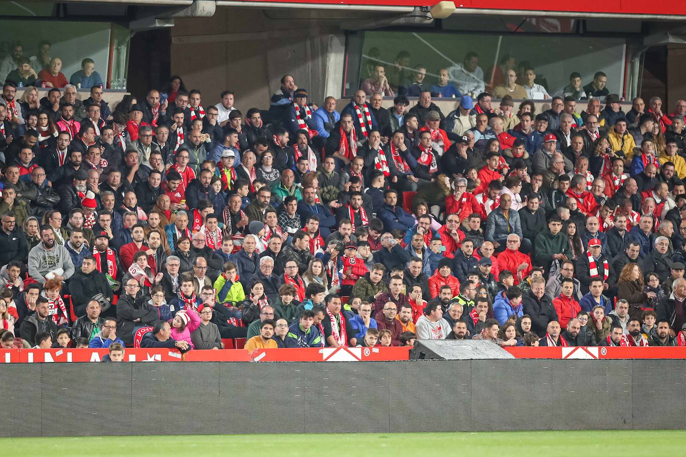 ¿Has estado en el partido entre Granada y Valencia? Aquí te puedes ver en tu localidad