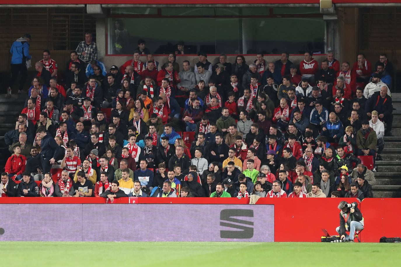 ¿Has estado en el partido entre Granada y Valencia? Aquí te puedes ver en tu localidad