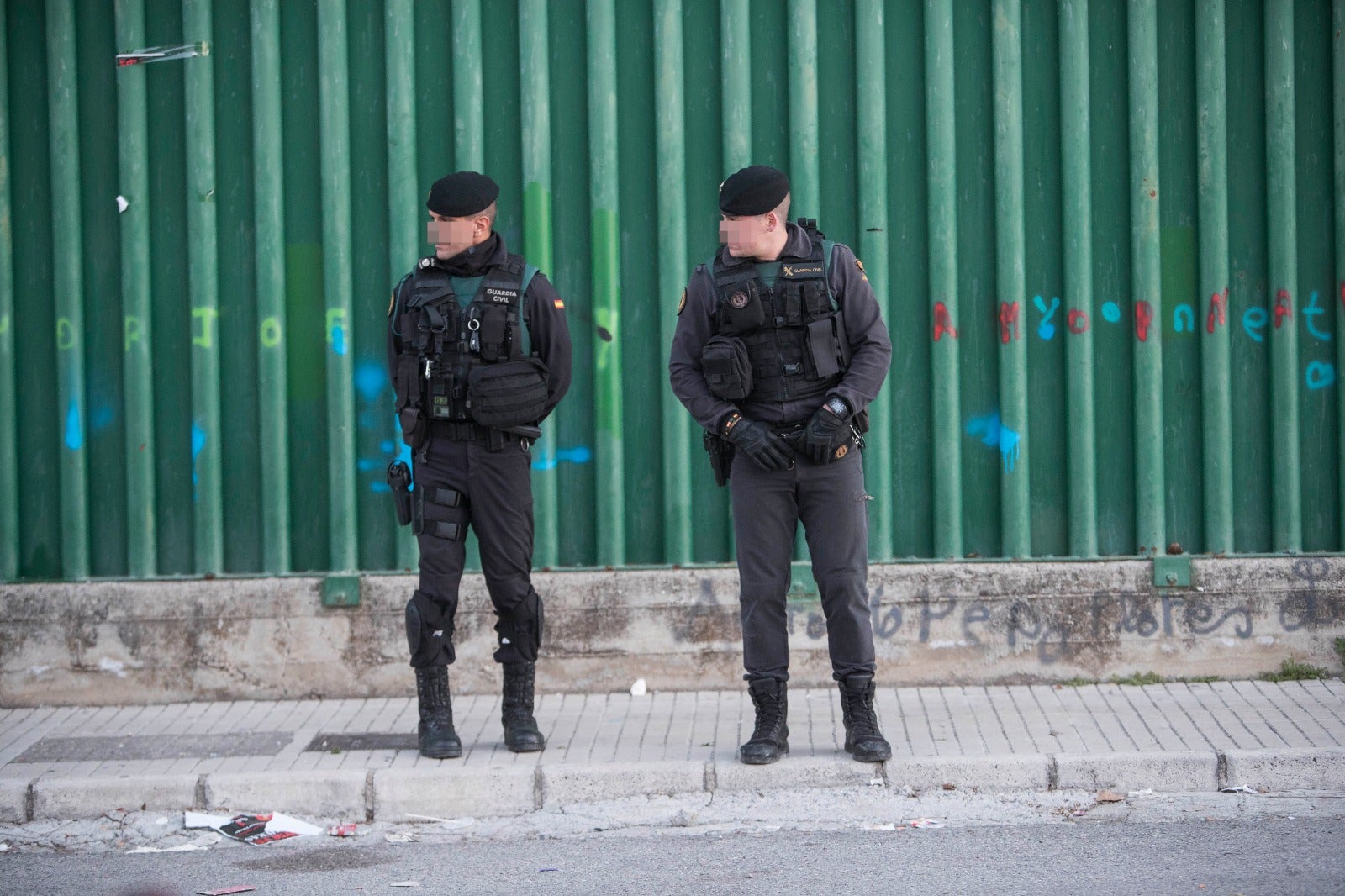 La Guardia Civil ha practicado varios registros en la provincia y hay más de una veintena de detenidos