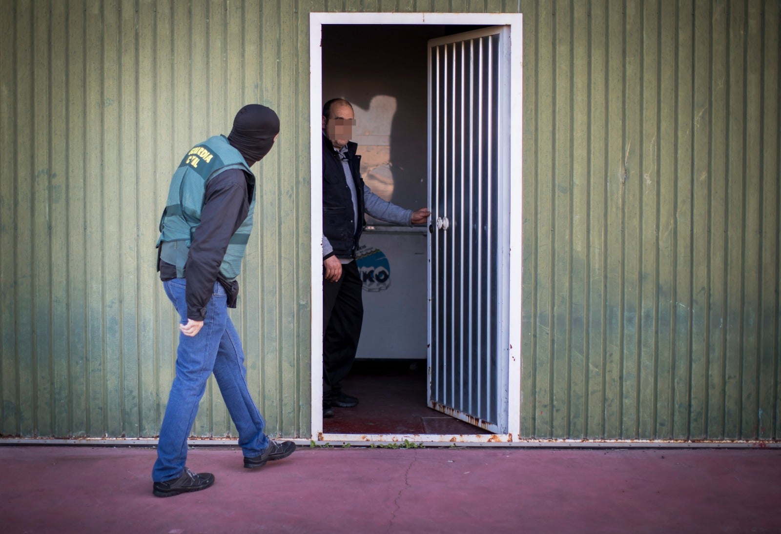 La Guardia Civil ha practicado varios registros en la provincia y hay más de una veintena de detenidos