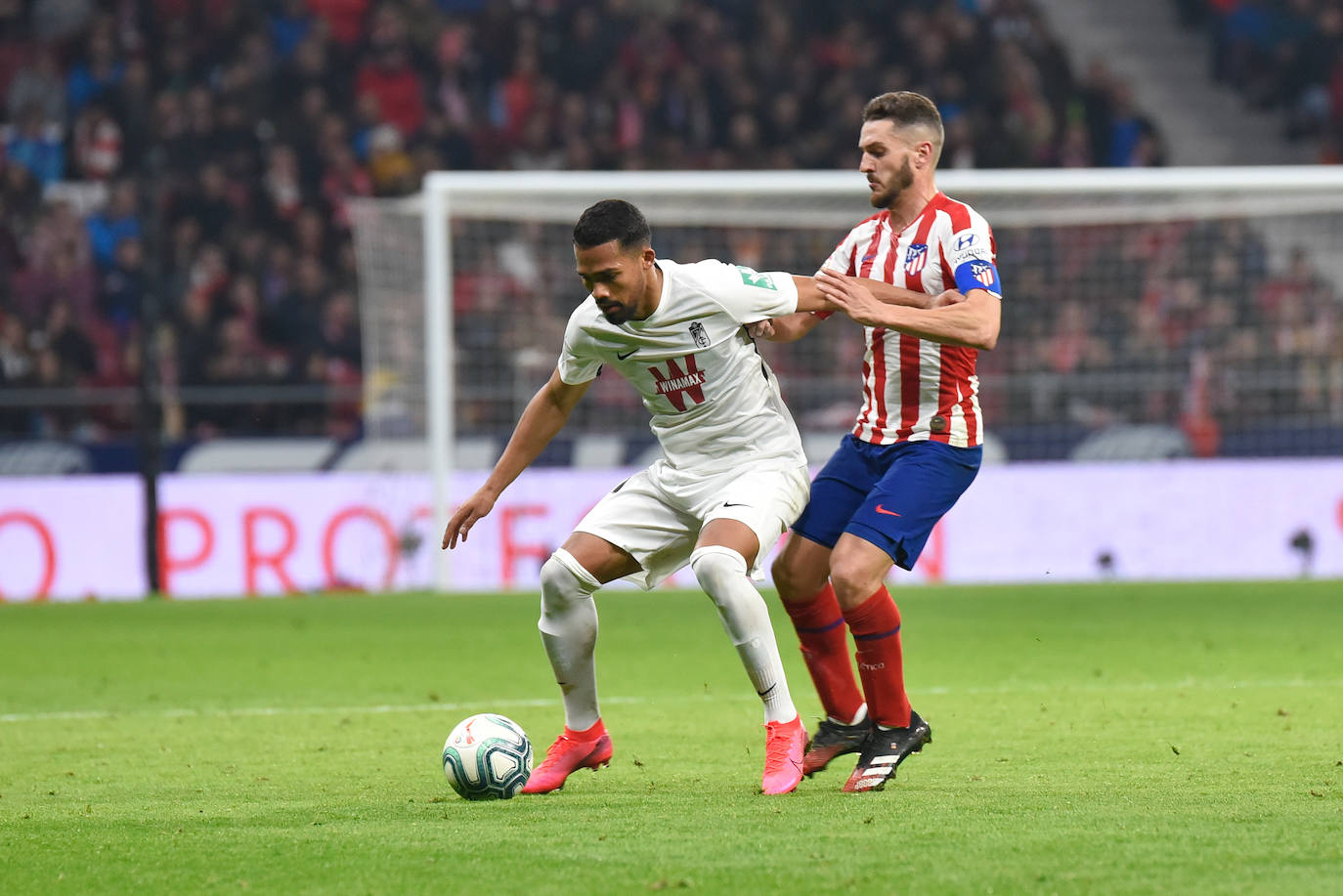 Así fue la primera visita del Granada al Wanda Metropolitano