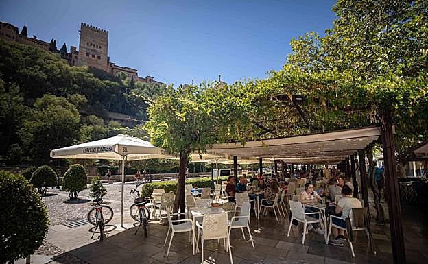 El Paseo de los Tristes, un sitio favoritos de los turistas