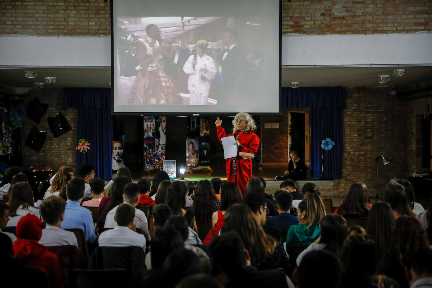 Fotos: Una madrugada de Oscar en el colegio CajaGranada