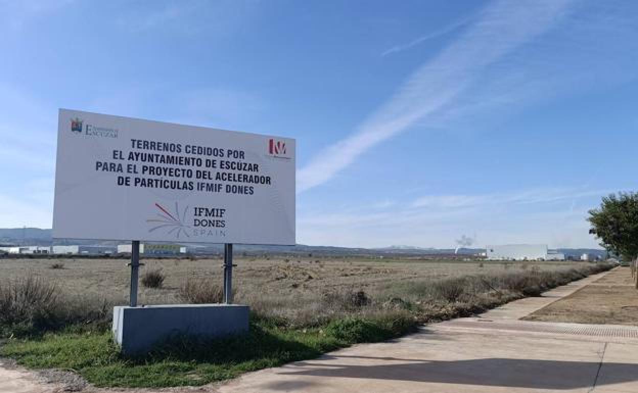 Los técnicos han empezado las prospecciones de los terrenos en Escúzar. 