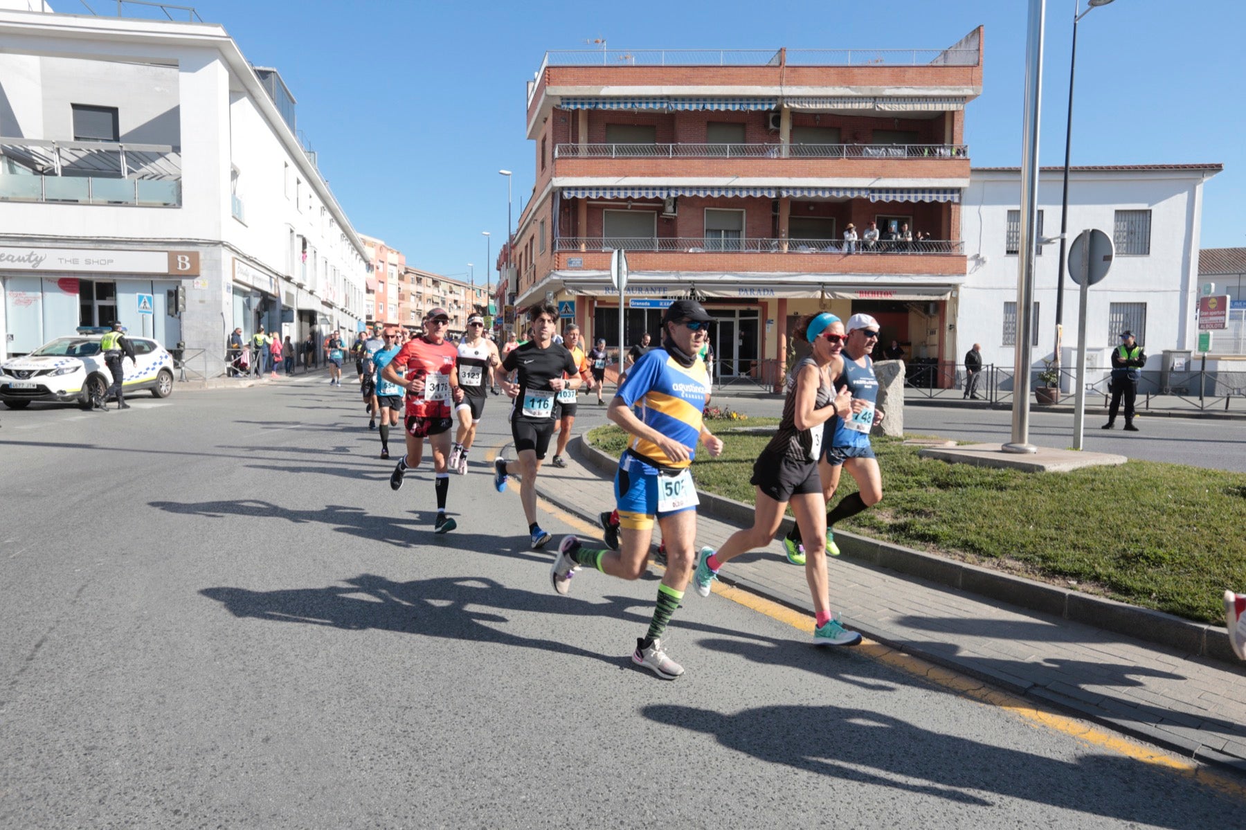 Manuel Santiago vuelve a imponerse en categoría masculina mientras que Zhor El Amrani vence con autoridad en categoría femenina